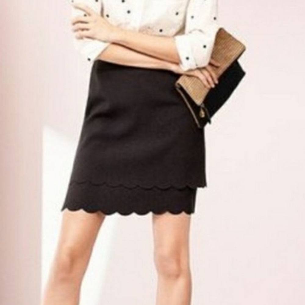 Loft petite black scalloped skirt